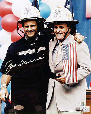 Joe Torre with Rudy Giuliani