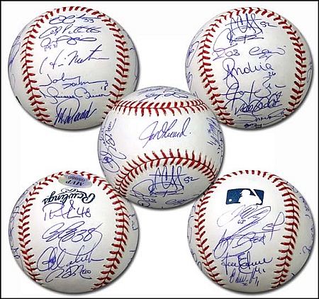 2009 Yankees Team Signed