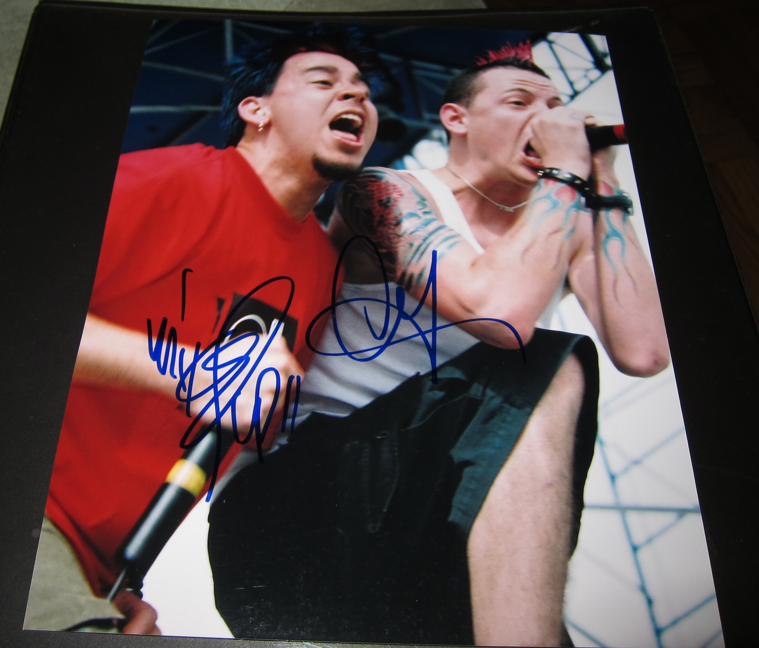 Linkin Park - Mike Shinoda & Chester Bennington Signed