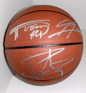 Tim Duncan Tony Parker & Many Ginobli