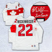 Hayley Wickenheiser