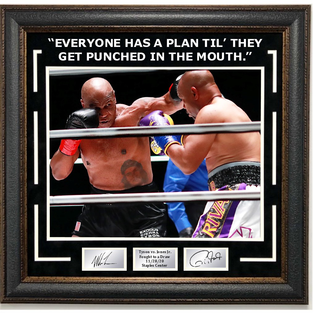 Mike Tyson vs Roy Jones Jr.