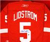 Signed Nicklas Lidstrom